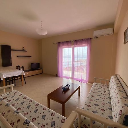 L.T. Apartment 5Th Street Sarande Exterior photo