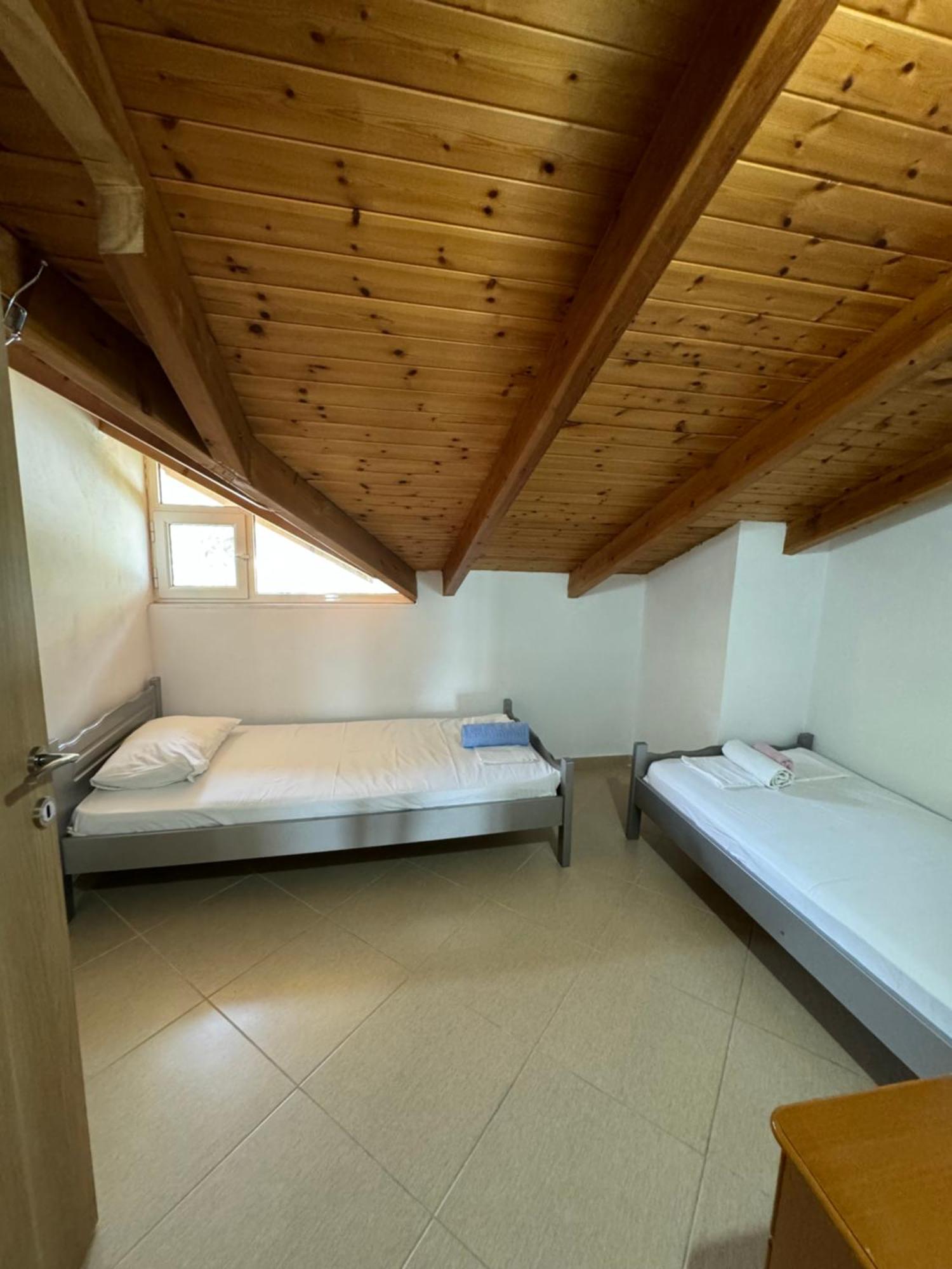 L.T. Apartment 5Th Street Sarande Exterior photo