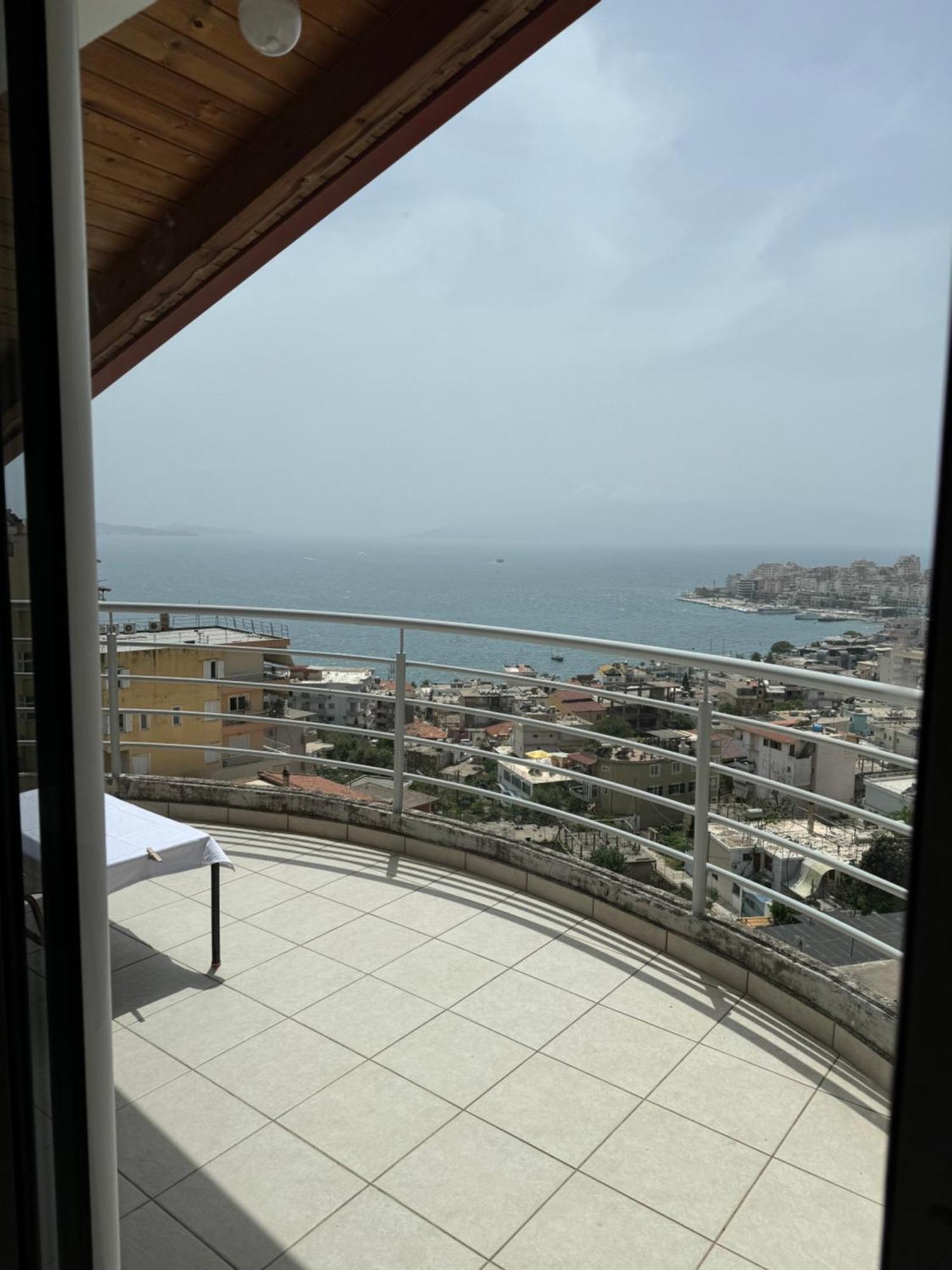 L.T. Apartment 5Th Street Sarande Exterior photo